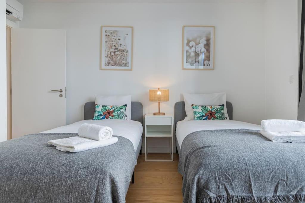 Campolide Lovely 2 Bedroom By Innkeeper Lisbon Bagian luar foto