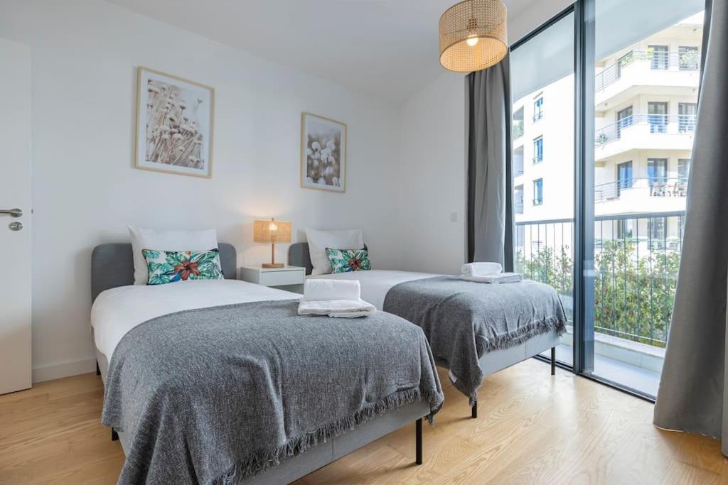 Campolide Lovely 2 Bedroom By Innkeeper Lisbon Bagian luar foto
